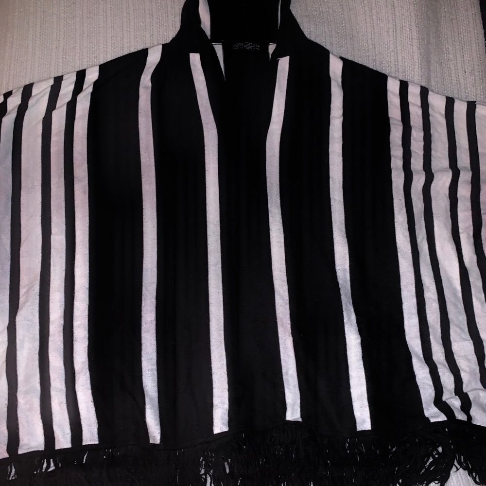 Striped hooded pullover